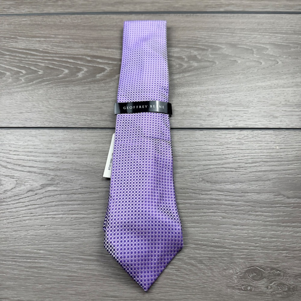 Geoffrey Beene‎ Mens Necktie Spring Natte Dot Silk Textured Purple Silver OS New